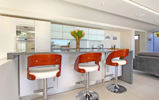 Breakfast-bar